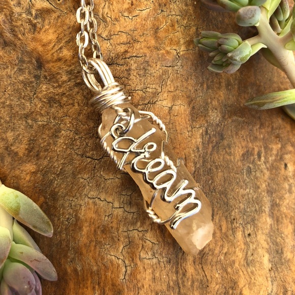 Jewelry - Healing Crystal Quartz Wire wrapped boho Necklace